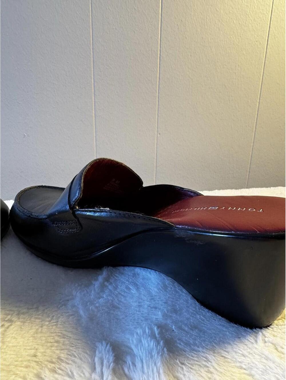 Vintage Tommy Hilfiger Mule Clogs Women's Size 9 Leather Upper Slip-on Shoes - Picture 6 of 6